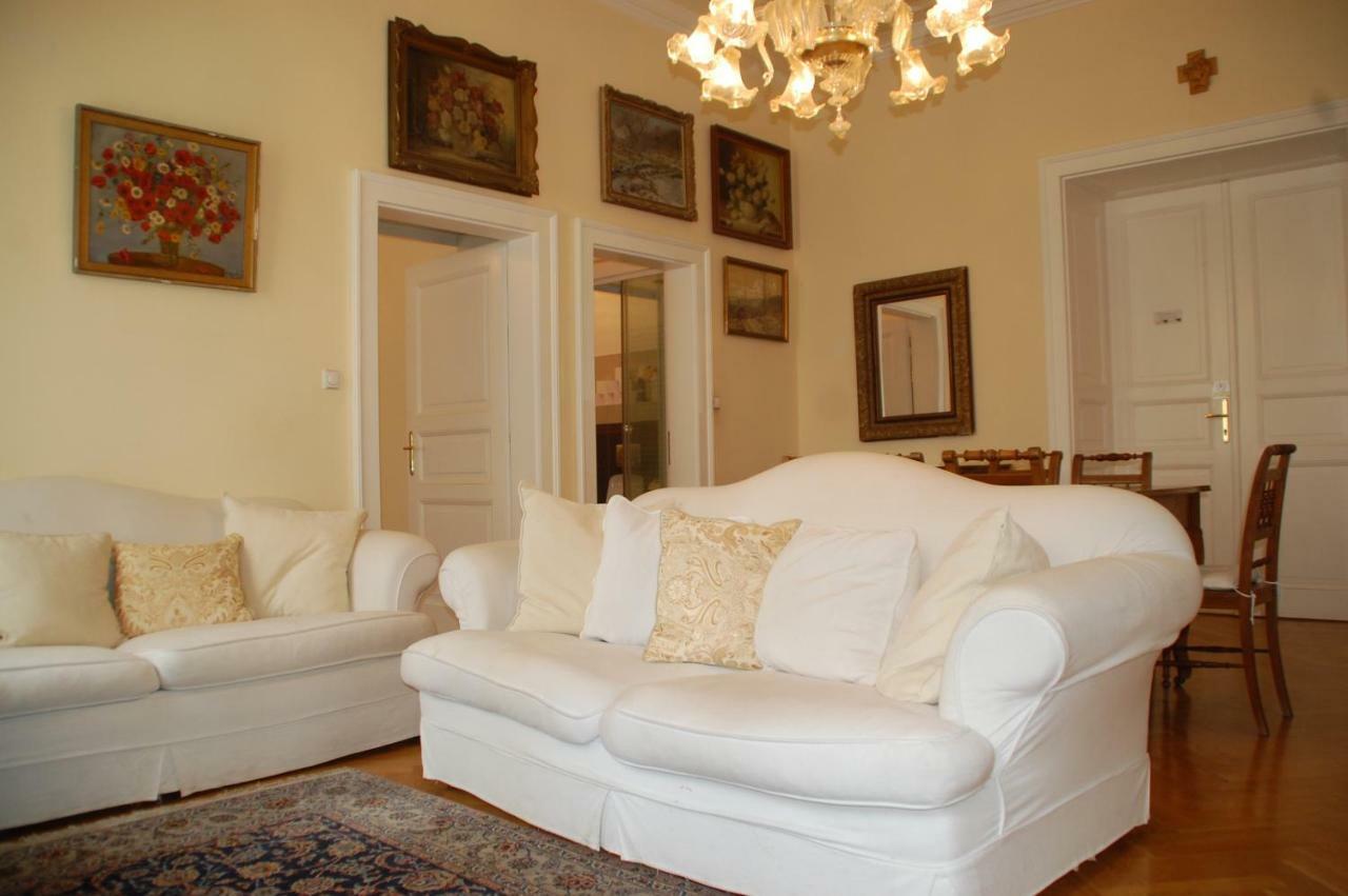 Melantrichova Apartment Prag Exterior foto